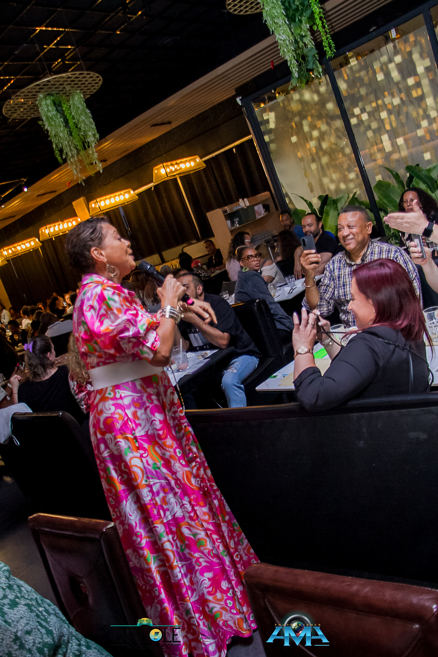 VSG Album 2 Buffet- Show ORLANE
